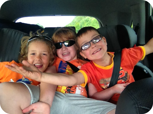 Tips for a Stress-Free Road Trip With Kids