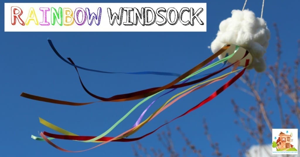 How to make a Rainbow Windsock How to make a rainbow windsock with a fab cloud wind catcher. This is a super fun kids craft, perfect for learning about the wind and the weather http://bit.ly/******/