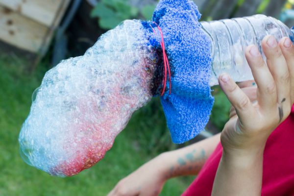 bubble snake maker coloured bubbles