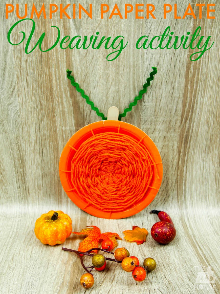 Pumpkin paper plate weaving, a super simple weaving and yarn kids craft perfect for Autumn and Halloween