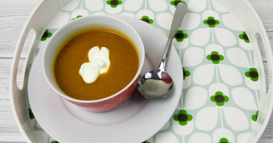 Gently spiced butternut soup. This recipe if perfect for cooking with kids and is a delicious and simple soup. Help your children to develop valuable life skills and expand their plate with this spiced butternut soup. 