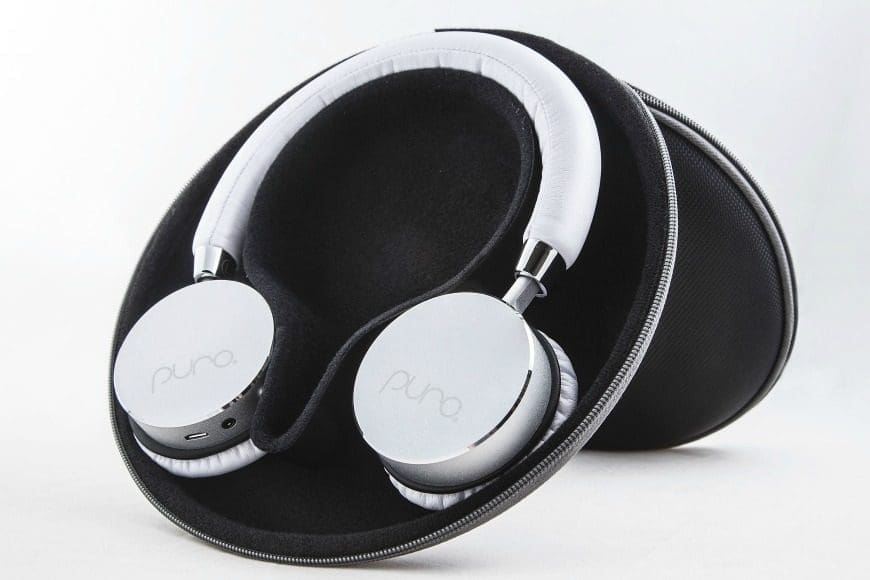 Safe headphones that tweens and teens will wan t to wear.  Protect your childrens hearing with these amazing and desirable Puro Sound Labs volume limiting headphones.  