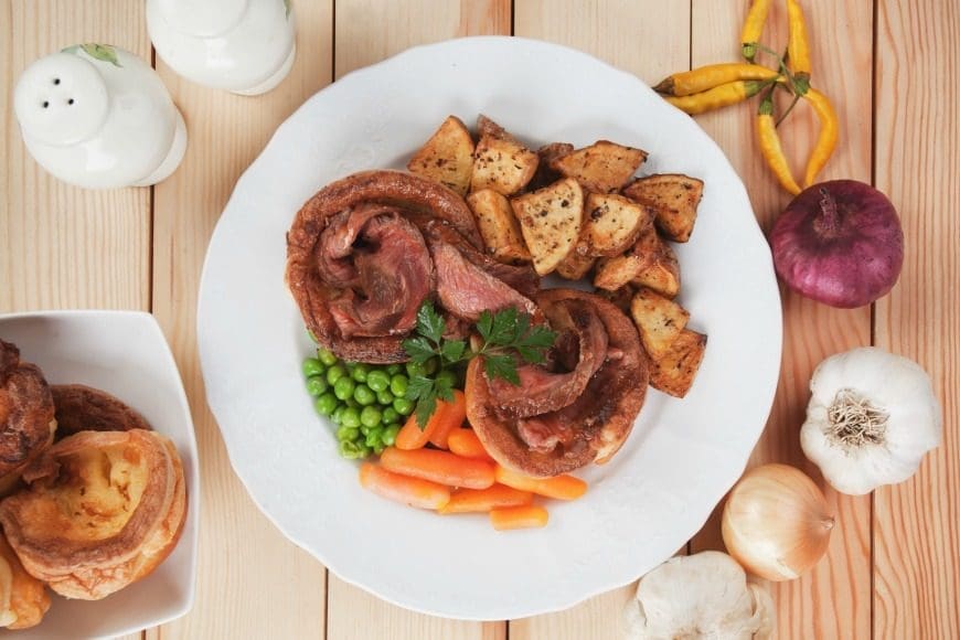 10 Simple Hacks for the Perfect Roast Dinner in a Hurry. Bring all the family together round the table with our simple Roast dinner hacks. Even hungry teens can not resist a roast! 