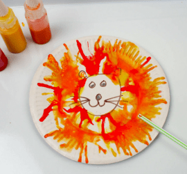 Make your own Blow Art Paper Plate Lion
