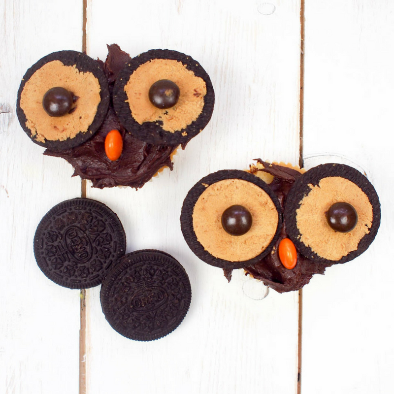 Peanut Butter Oreo Owl Cupcakes from Mum in the Madhouse