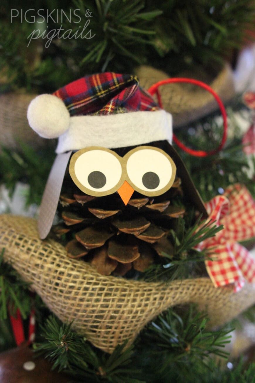 Christmas Owl Pinecone