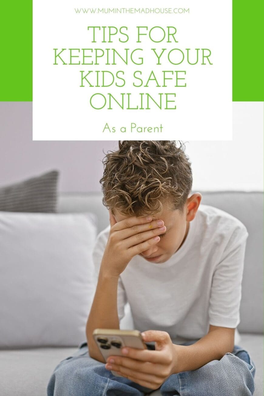 Top tips to help keep your child’s online experiences positive and safe. How can you help keep your kids safe online as a parent? 